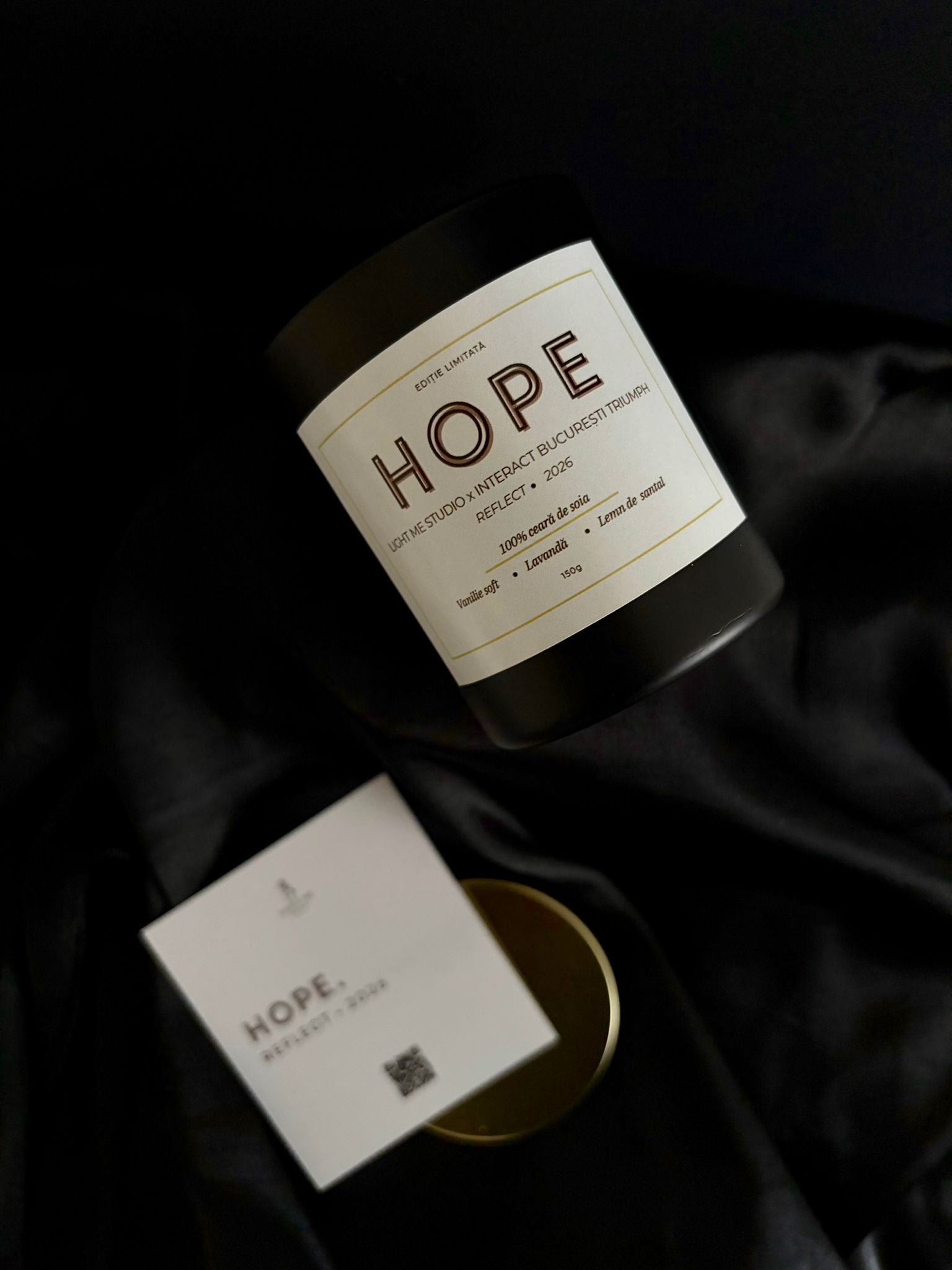 Lumânare parfumată HOPE din ceară de soia – aprinde liniștea și speranța